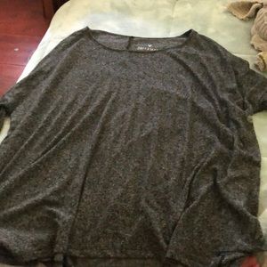 Soft and sexy quartet sleeve top